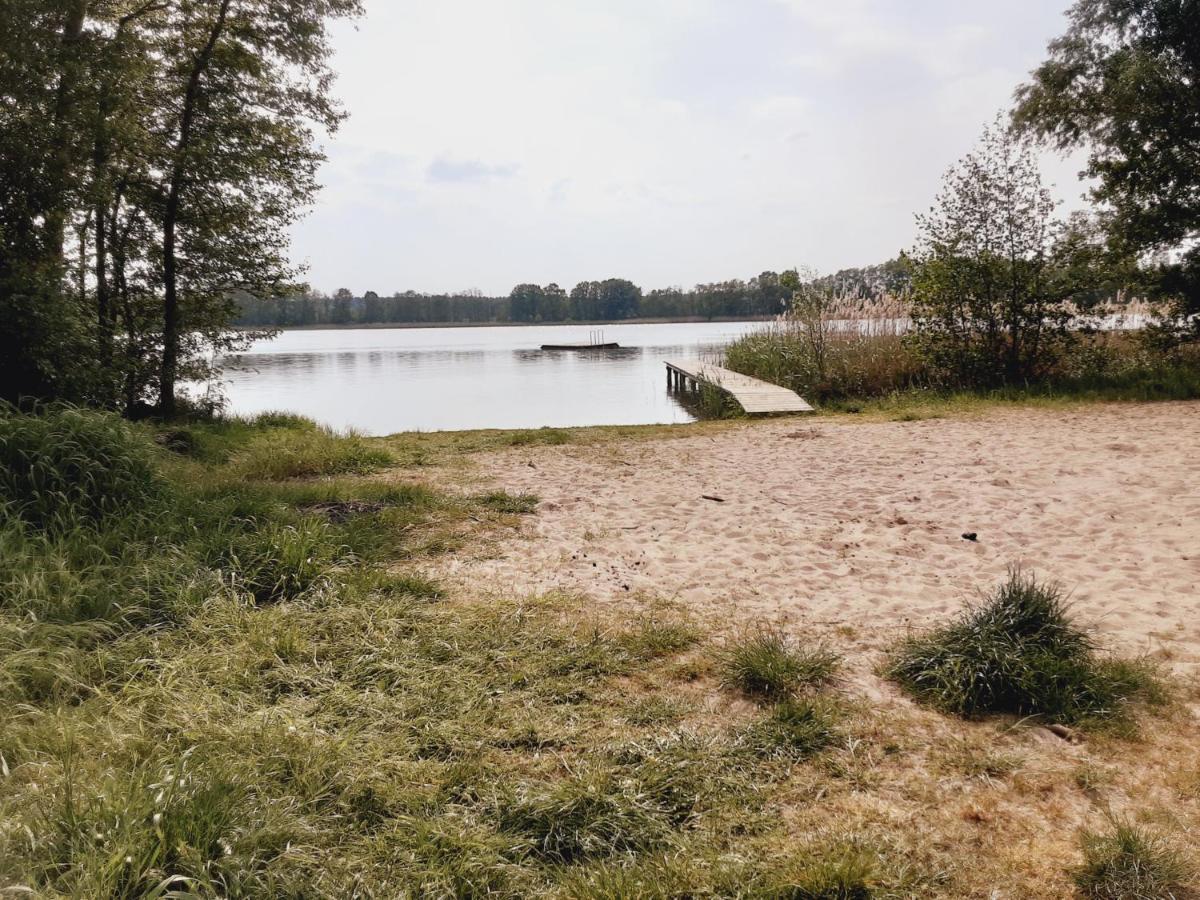 Appartement Alt Sammit à Krakow am See Extérieur photo